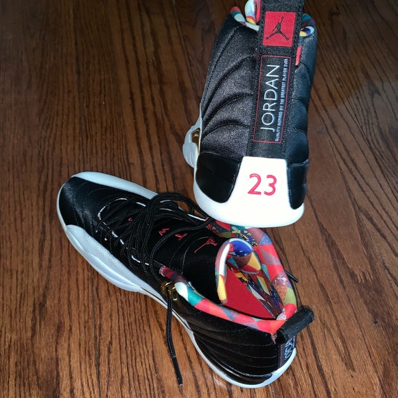 Jordan Shoes - Picture 4 of 5